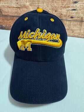 Vintage Y2K Michigan Wolverines Blue Starter Snapback Hat Go Blue